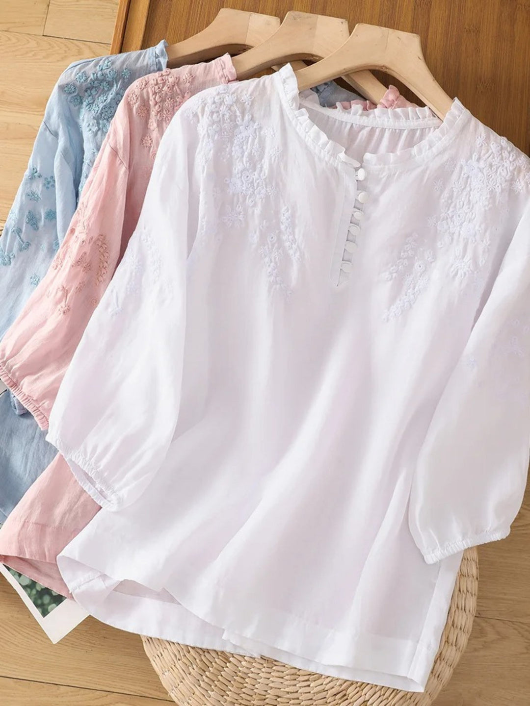 Kissina | Embroidered Cotton and Linen Blouse