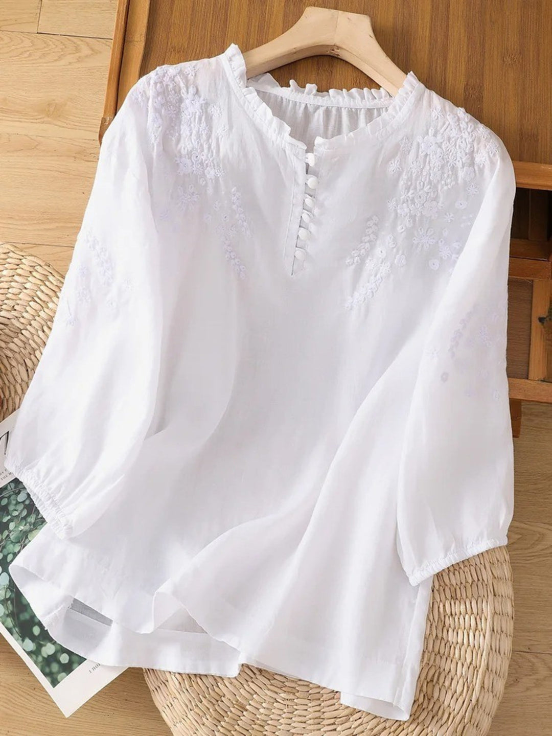 Kissina | Embroidered Cotton and Linen Blouse