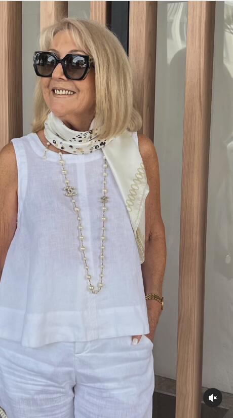 Trinidad | White Set Blouse and Wide Pants