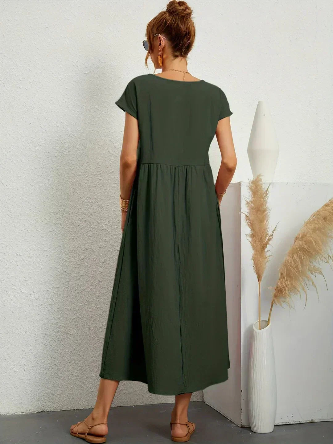 Robyn | Fluid Midi Dress