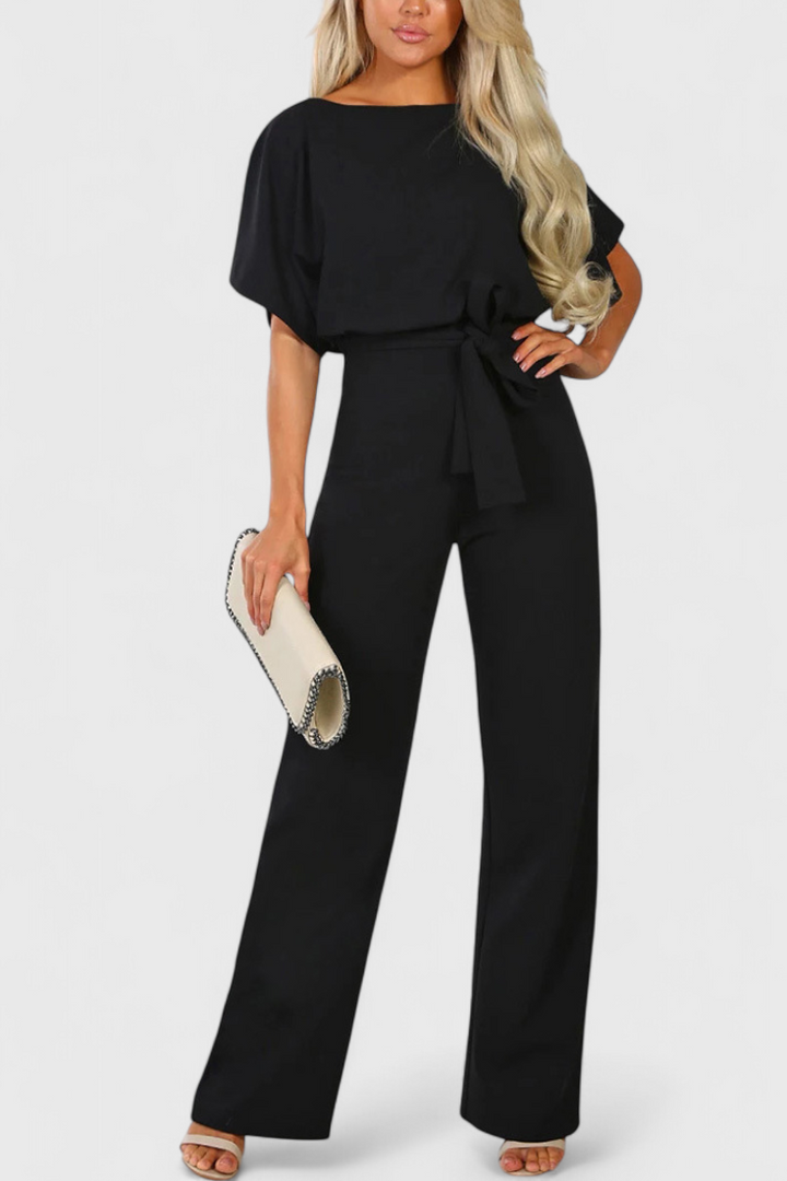 Evie | Mono Chic with Fluid Silhouette