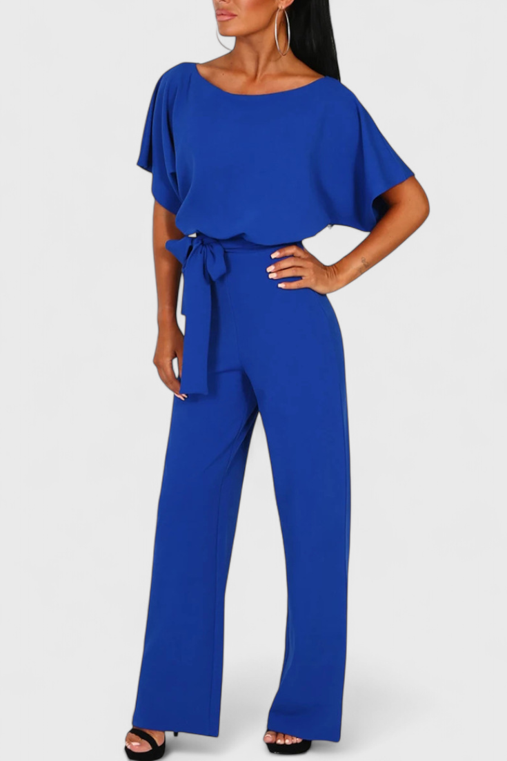Evie | Mono Chic with Fluid Silhouette