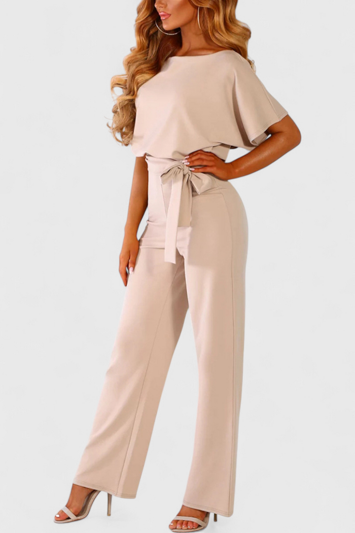Evie | Mono Chic with Fluid Silhouette