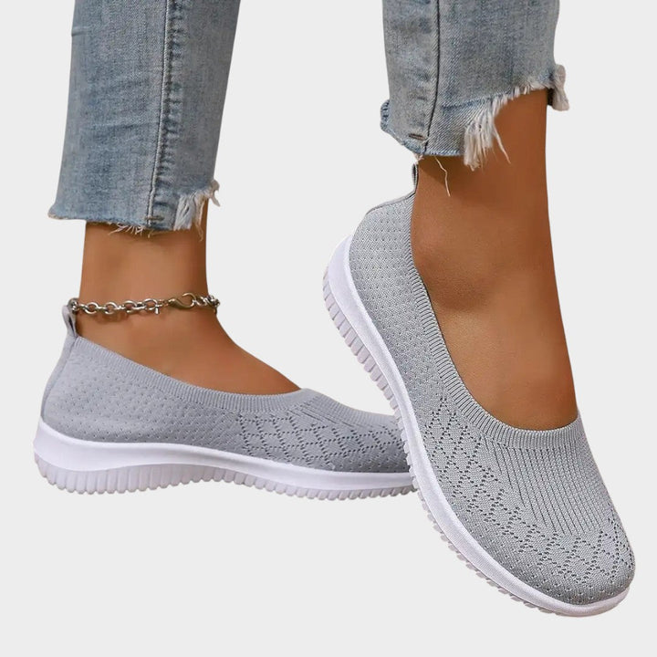 Sofina | Non-slip and breathable slip-on shoes