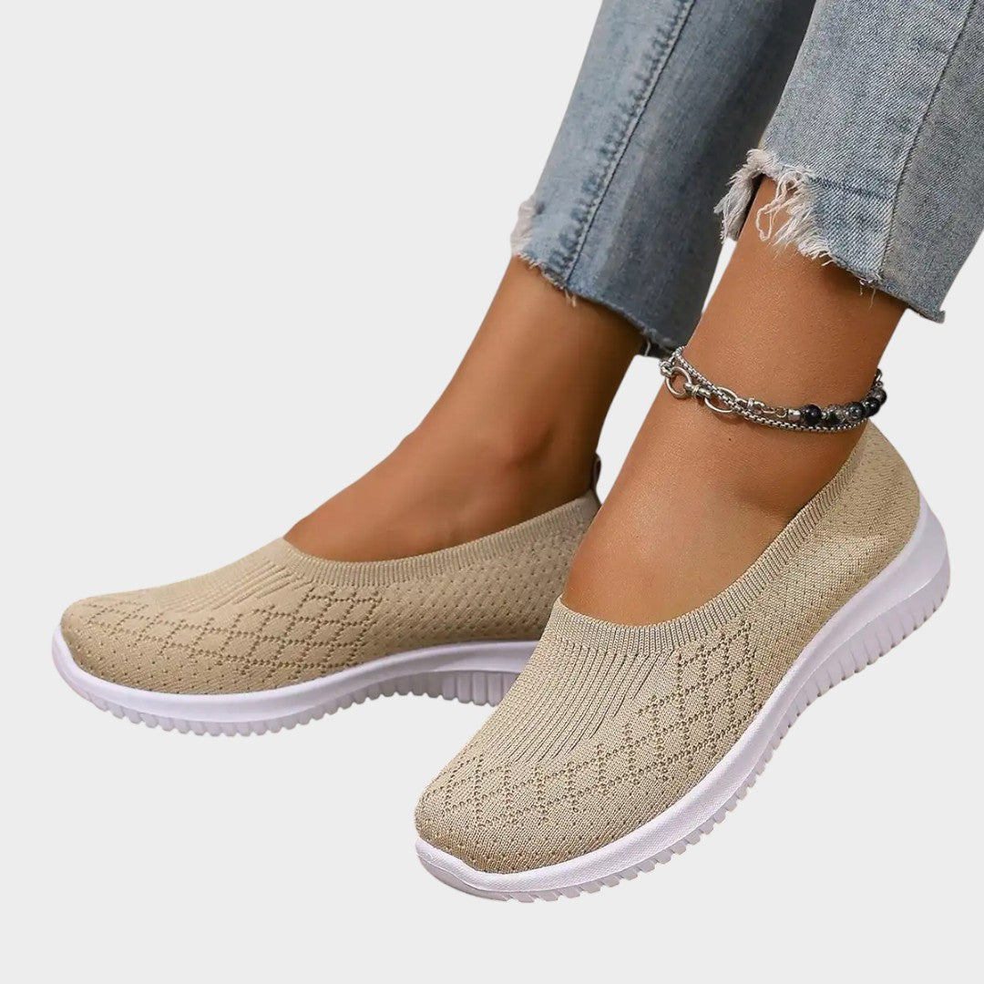 Sofina | Non-slip and breathable slip-on shoes