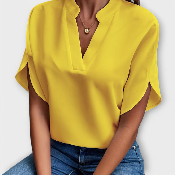 Vivi | Lightweight and Stylish Women's Blouse