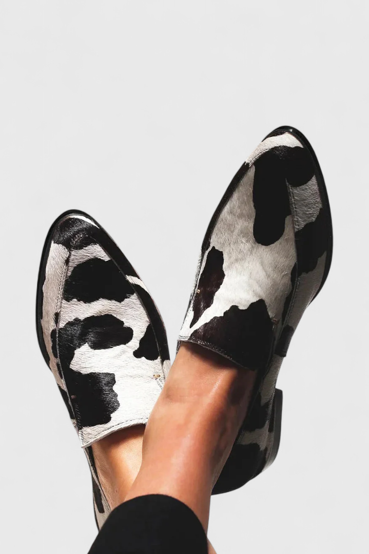 Elegant | Macarena Loafers with Low Heel and Animal Print