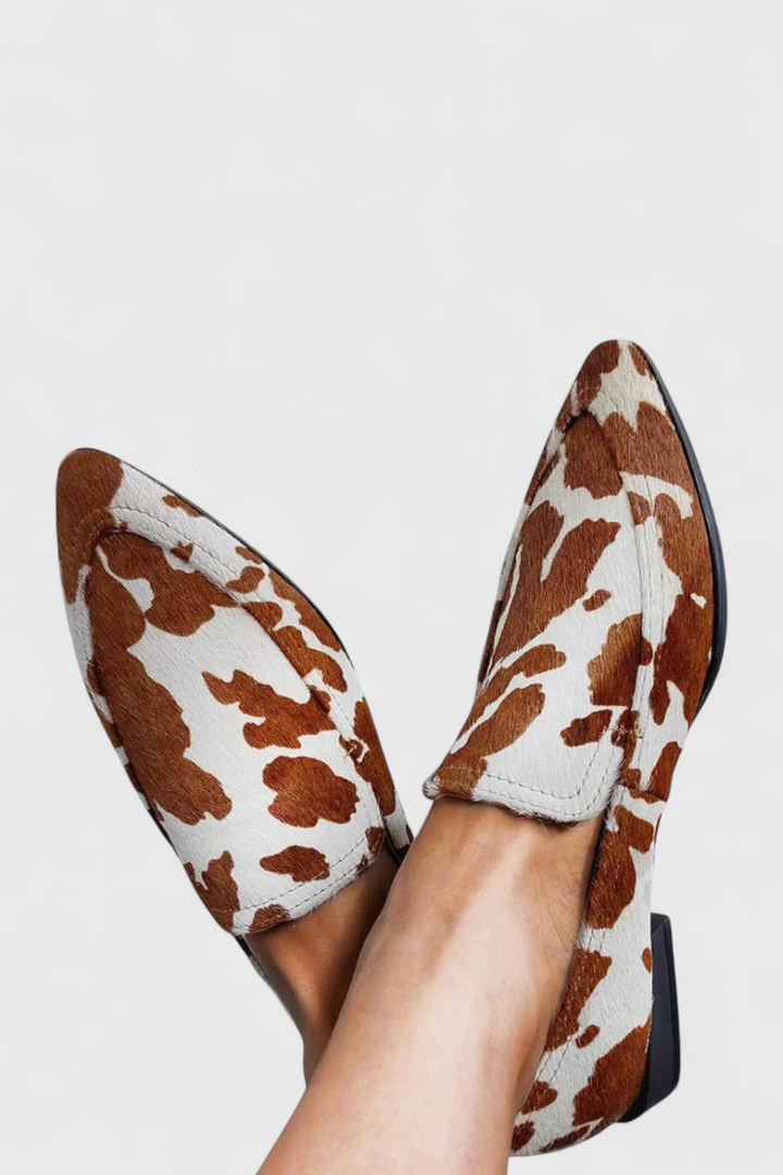 Greece | Low-Heeled Leather Loafers with Pointed Toe