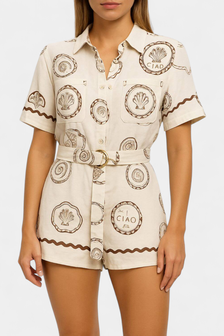 Seashell | Mono T-Shirt with Shell and Button Detail