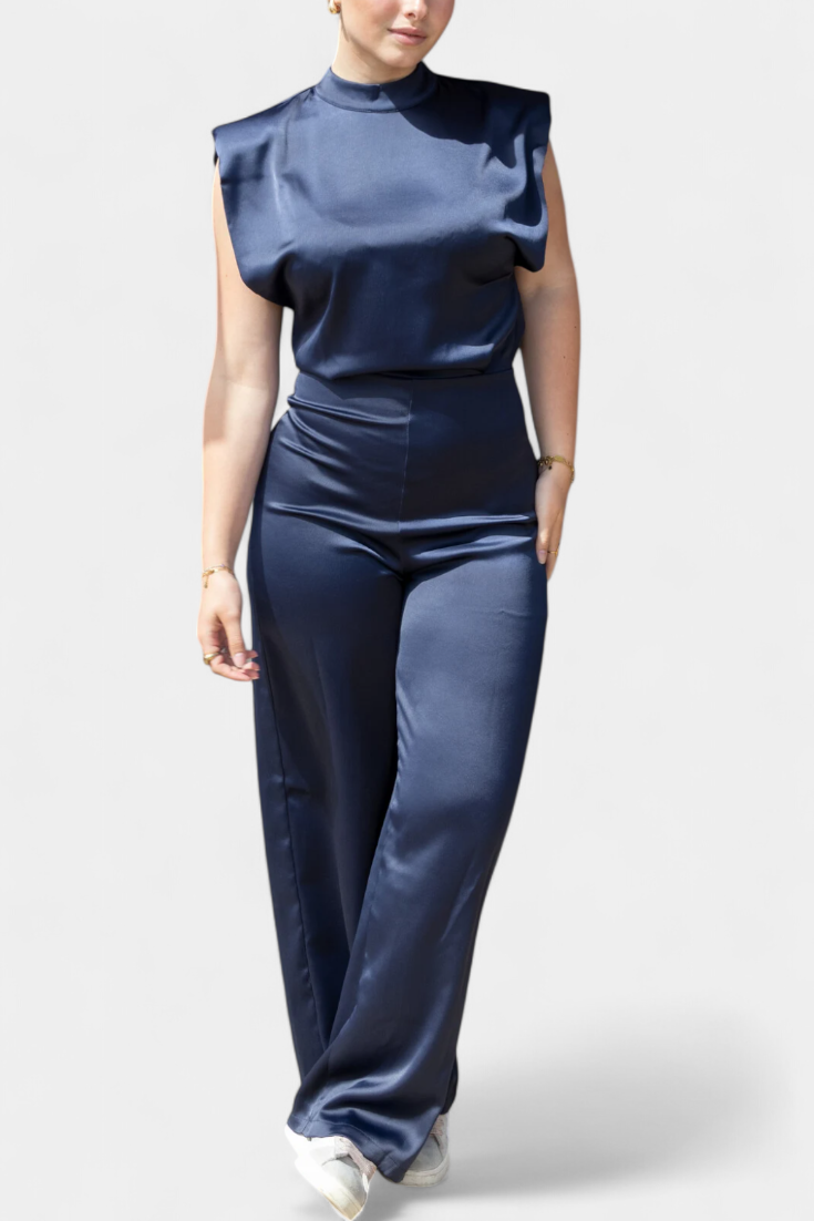 Francis | Mono Backless Fluid Cut