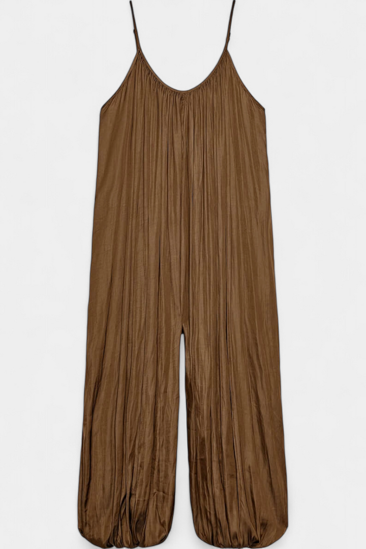 Lucy | Long Pleated Jumpsuit with Relaxed Silhouette