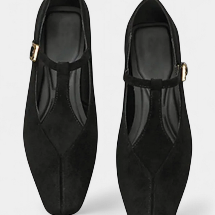 Elly | Low Heels with Strap and Buckle