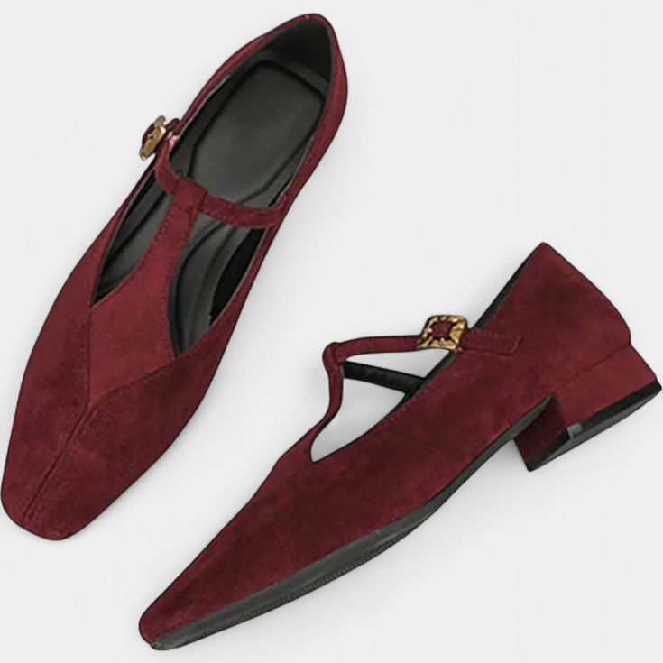 Elly | Low Heels with Strap and Buckle